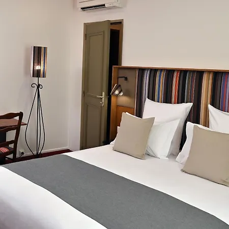 Nocleg ze śniadaniem L'hostalet 4*