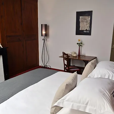 فندق مبيت وإفطار L'hostalet أرجيليه- سور- مير