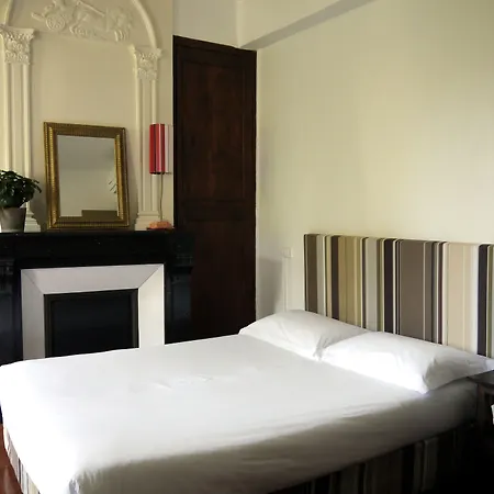 L'hostalet أرجيليه- سور- مير