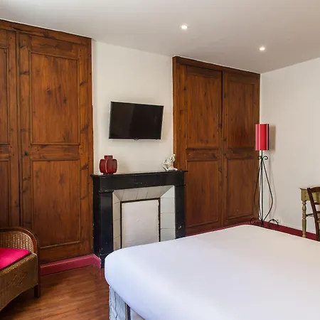 L'hostalet أرجيليه- سور- مير