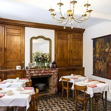 L'hostalet أرجيليه- سور- مير