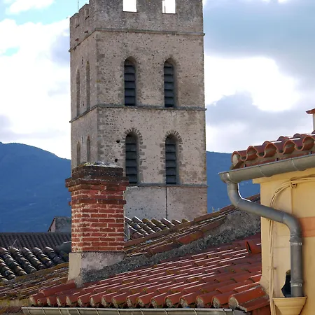 L'hostalet فندق مبيت وإفطار