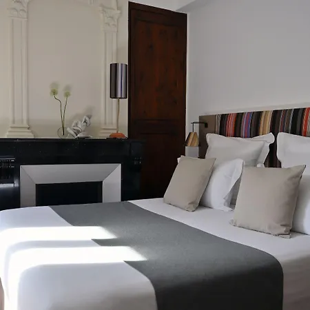 Bed & Breakfast L'hostalet 4*